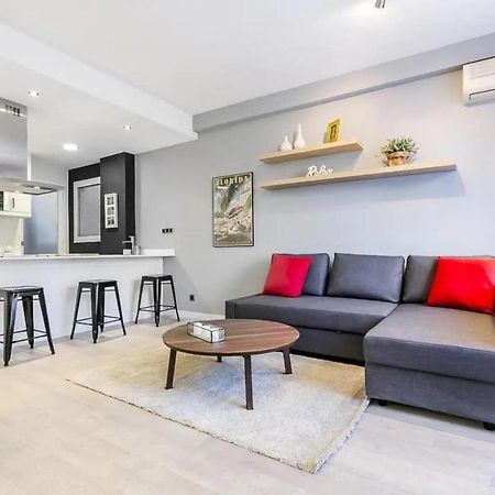 51Sam1021 - Modern Apartment Near Montjuic Barcelona Eksteriør bilde